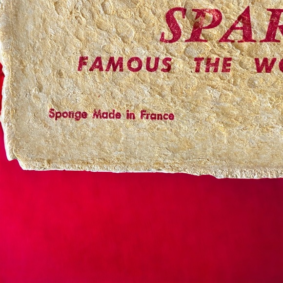 FREE WITH PURCHASE! NWOT Compressed Sponges | Kitchen, Bar, AirBB, B&B - Picture 4 of 4